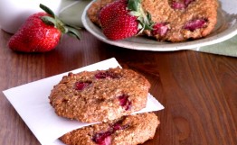 Paleo Strawberry Breakfast Cookie