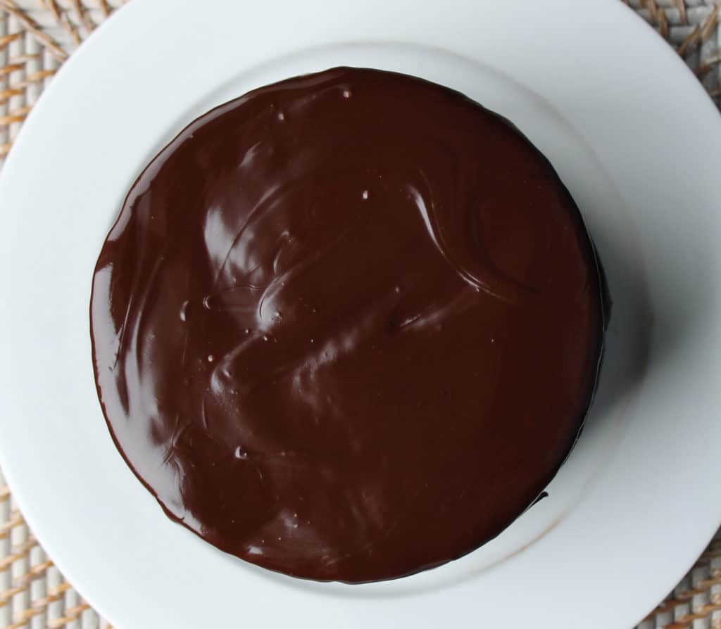 Zenbelly – Paleo Dark Chocolate Cake