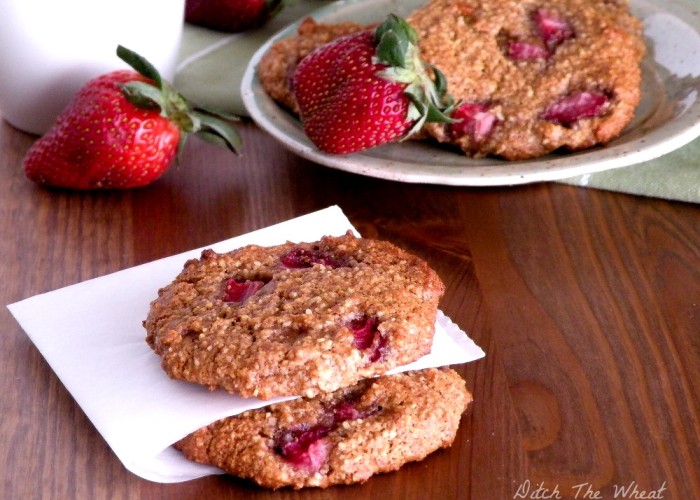 Paleo Strawberry Breakfast Cookies