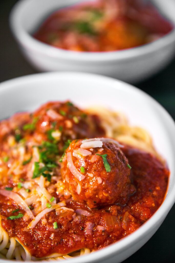 Is tomato sauce gluten free? A bowl of spaghetti and meatballs