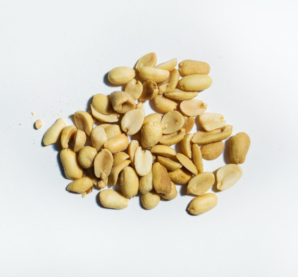 Are peanuts gluten free? A closeup of peanuts.