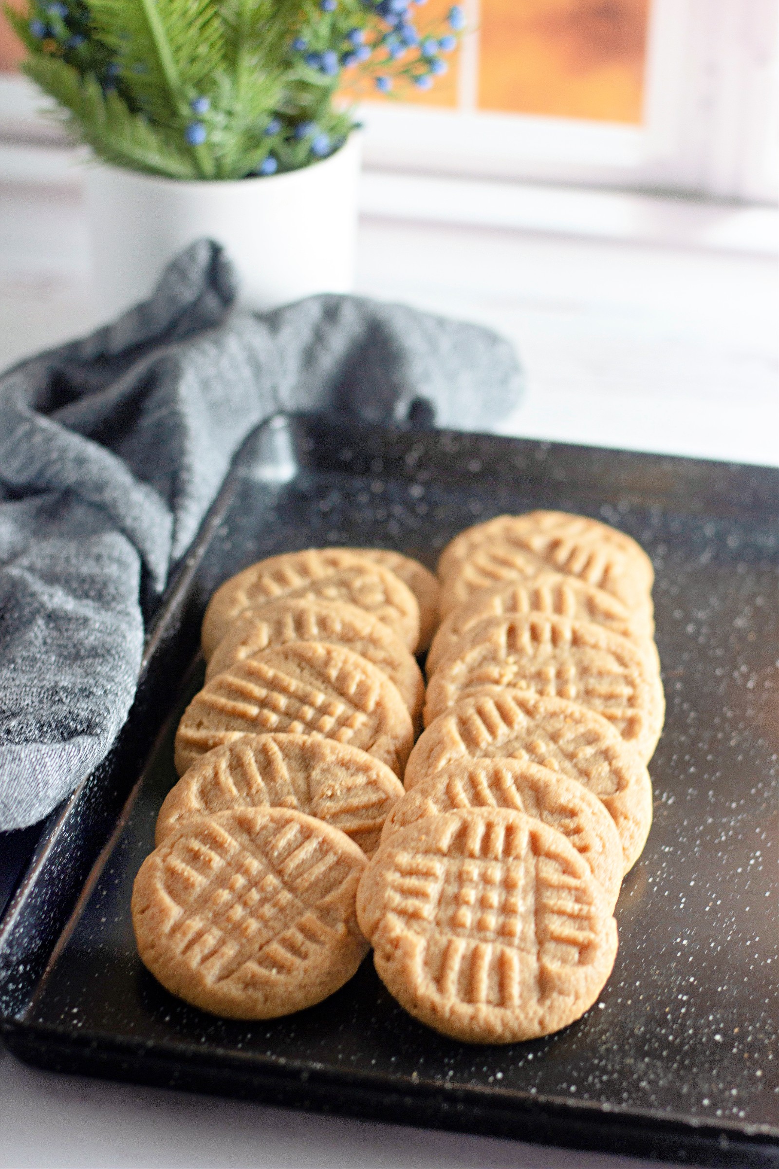 A tray of 3 ingredient peanut butter cookies.