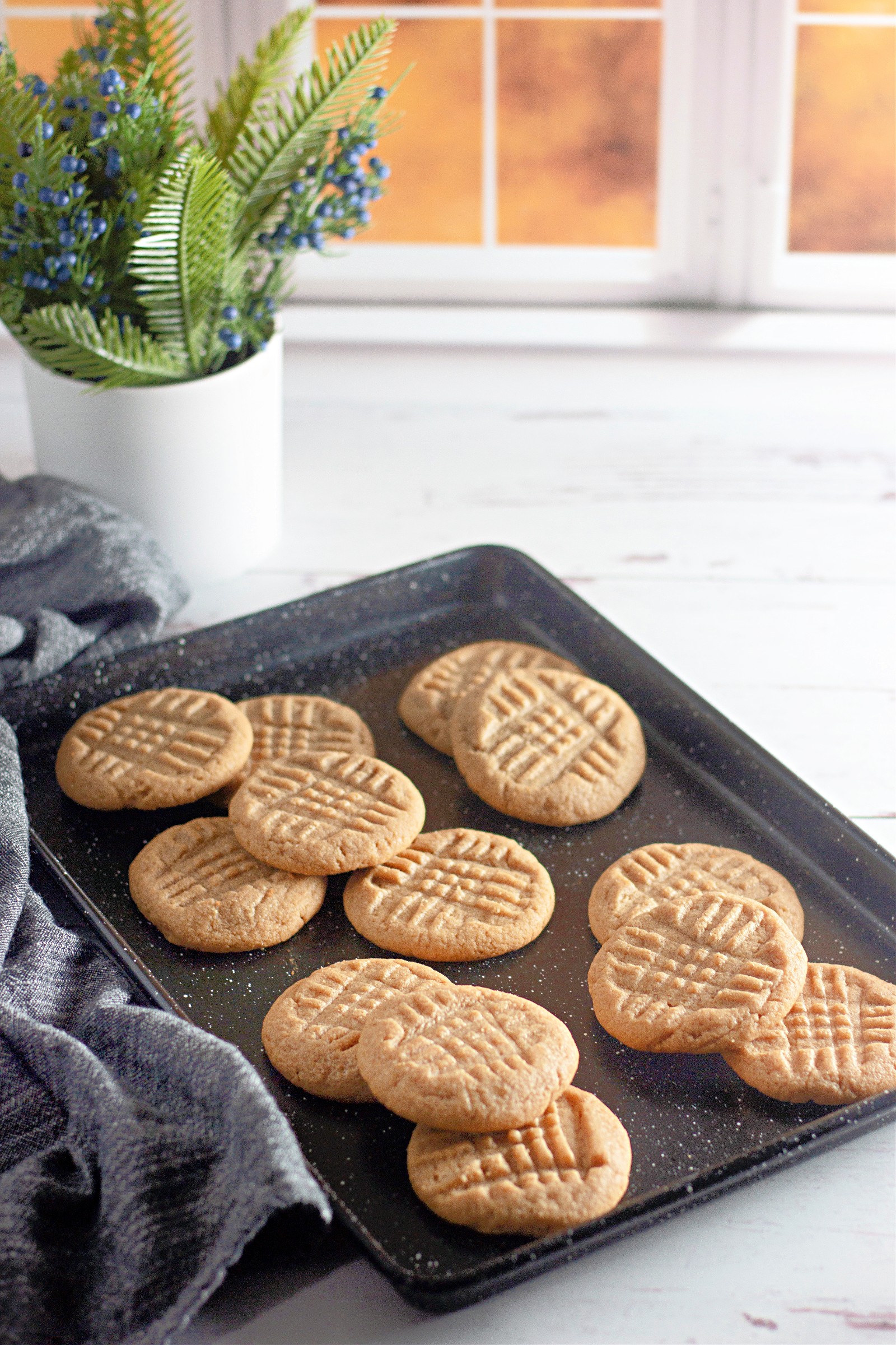 A cookie tray of easy peanut butter cookies.